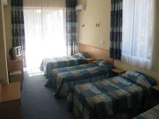 Blue Sky Hotel - & Parking 金沙